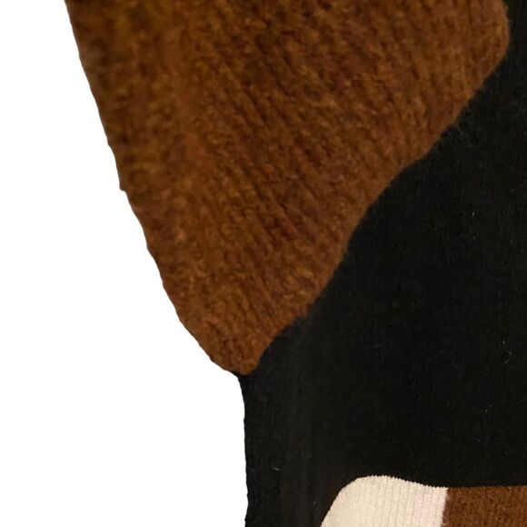 Entro Black and White Color Block Long Sleeve Sweater Dress in Size Medium - Picture 7 of 10